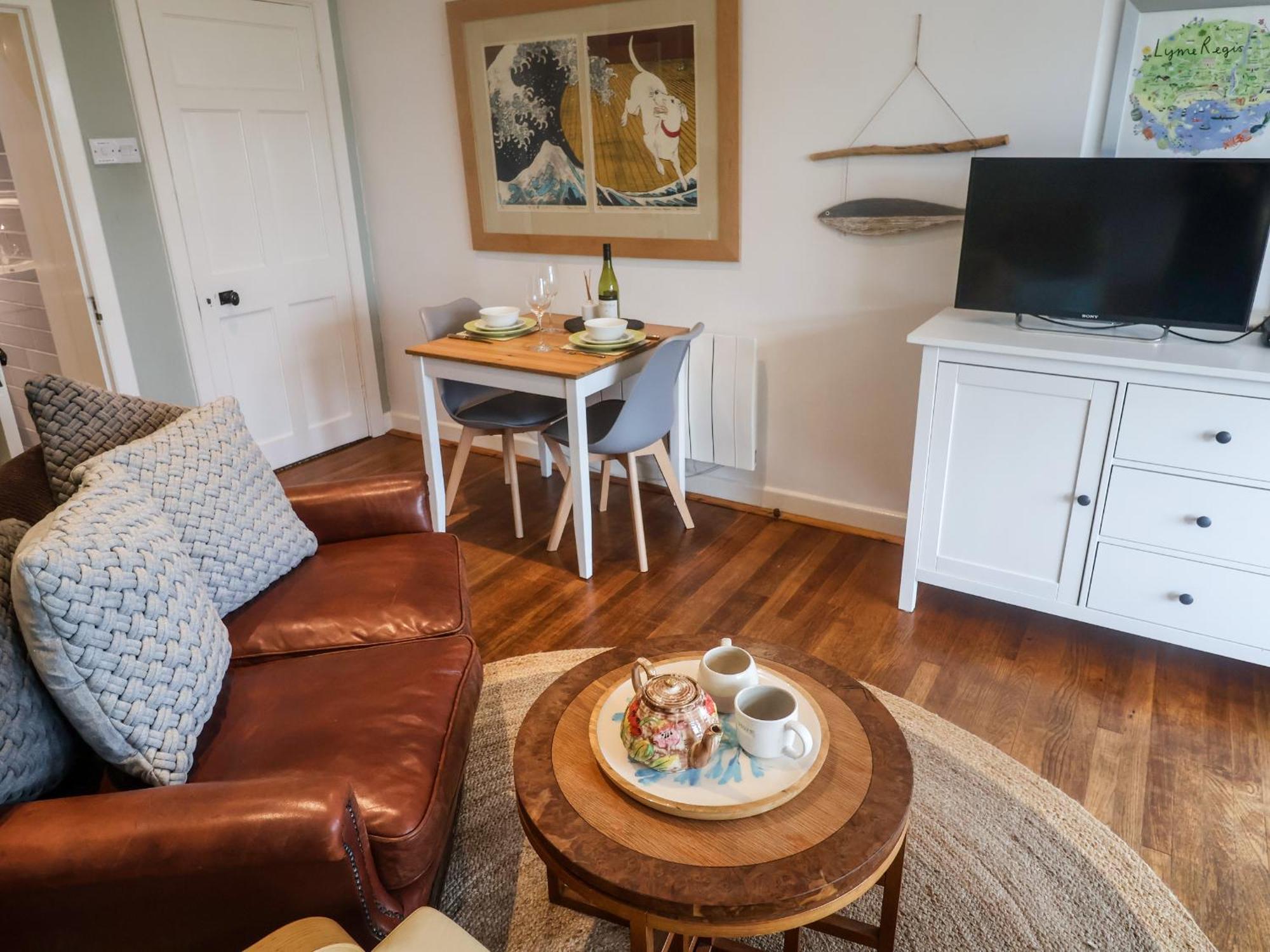 The Apartment At Queen Anne'S Lodge Lyme Regis Eksteriør bilde