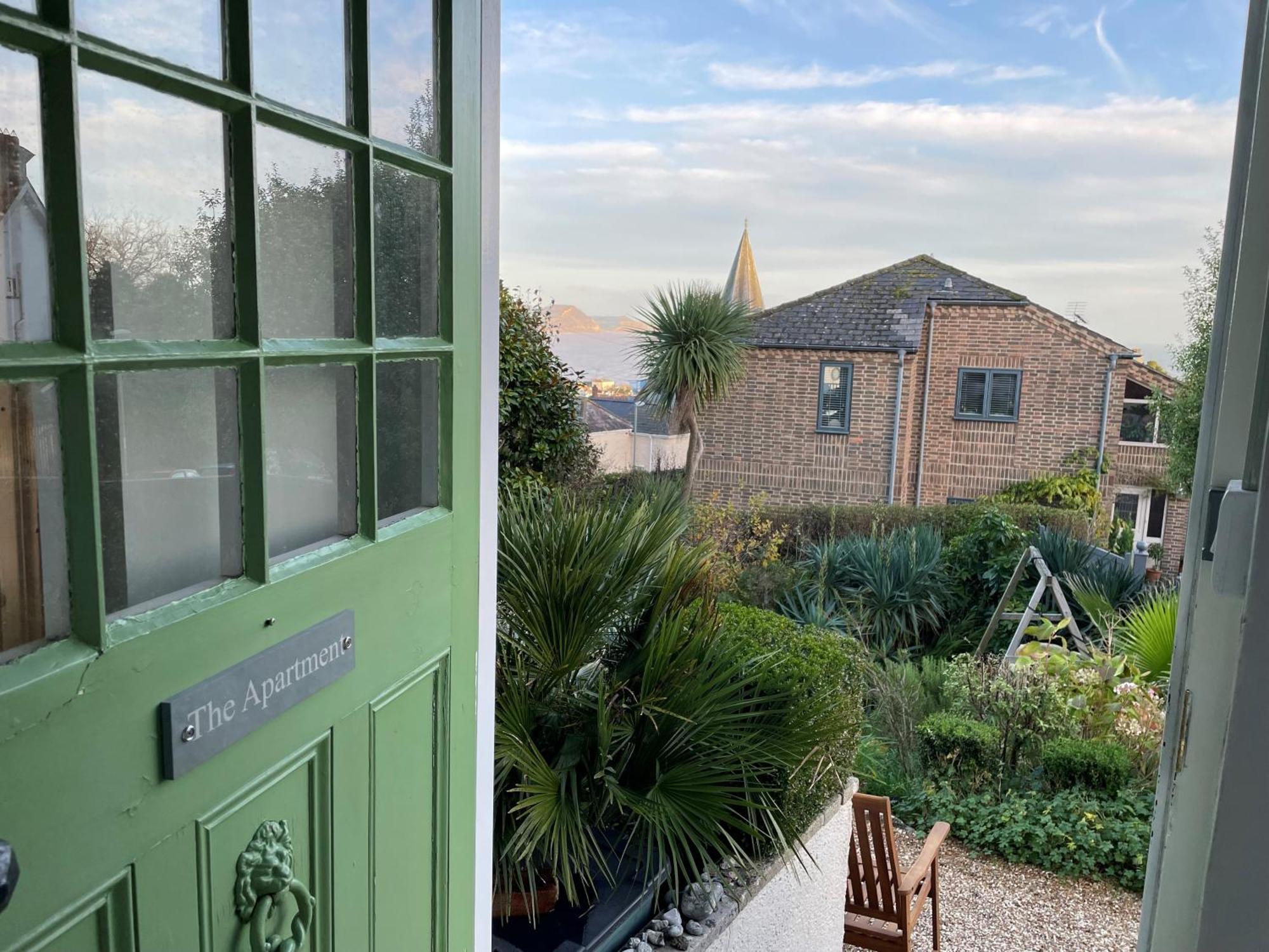 The Apartment At Queen Anne'S Lodge Lyme Regis Eksteriør bilde